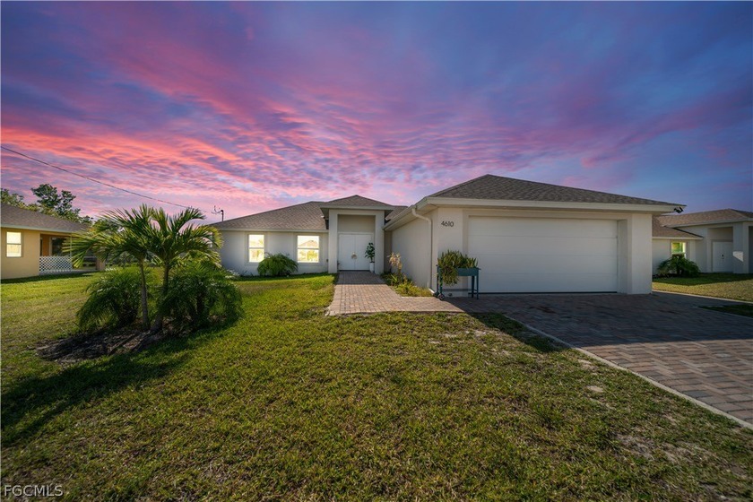 Located in the highly desirable SW area of Cape Coral, this - Beach Home for sale in Cape Coral, Florida on Beachhouse.com