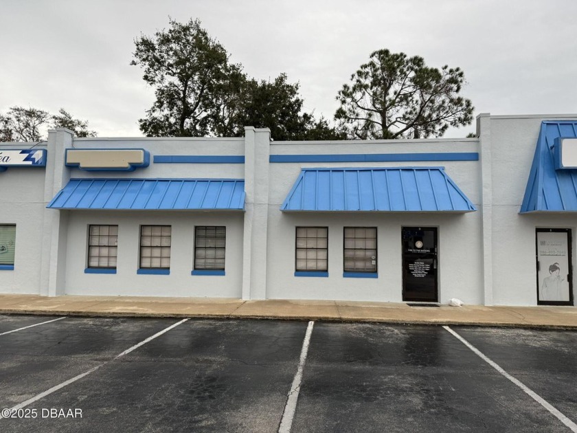 Discover this well-maintained business plaza with recent - Beach Commercial for sale in Daytona Beach, Florida on Beachhouse.com