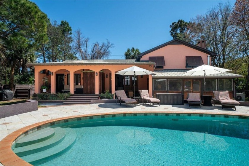 Perfectly located within steps of all that Sullivan's Island has - Beach Home for sale in Sullivans Island, South Carolina on Beachhouse.com