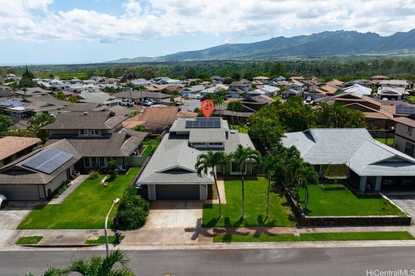 **THE PINNACLE OF MILILANI TOWN** found nestled in a quiet - Beach Home for sale in Mililani, Hawaii on Beachhouse.com