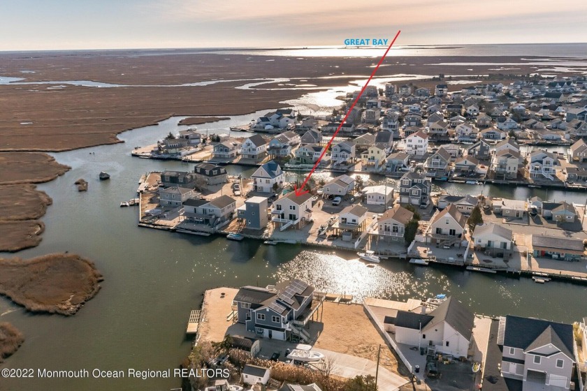 Panoramic views, quick access to open bay on recently dredged - Beach Home for sale in Little Egg Harbor, New Jersey on Beachhouse.com