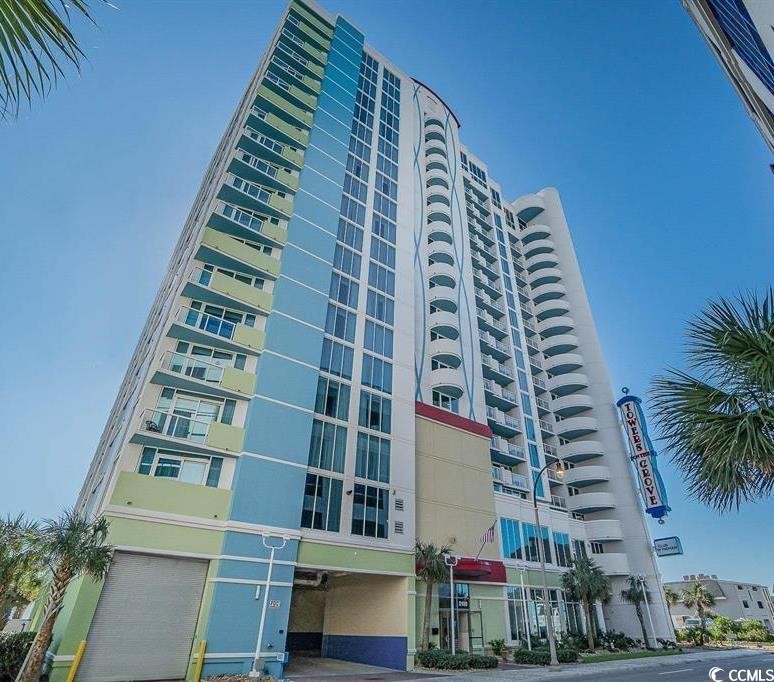 Where do you find an efficiency condo with a full kitchen - Beach Condo for sale in North Myrtle Beach, South Carolina on Beachhouse.com