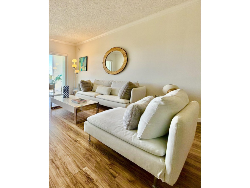 Large one bed/two bath condo with Lots of Windows. Spacious - Beach Condo for sale in Pompano Beach, Florida on Beachhouse.com
