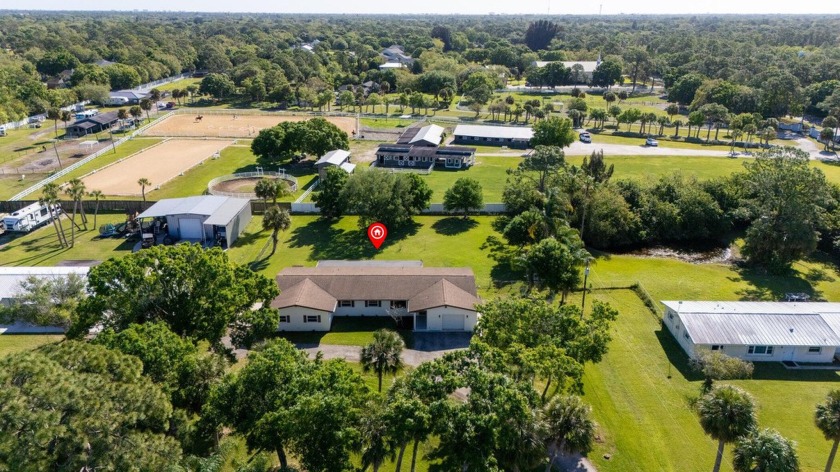 Discover tranquility in this serene Lake Washington residence - Beach Home for sale in Melbourne, Florida on Beachhouse.com