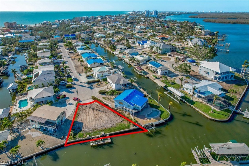Build your waterfront island home on this oversized canal lot - Beach Lot for sale in Fort Myers Beach, Florida on Beachhouse.com