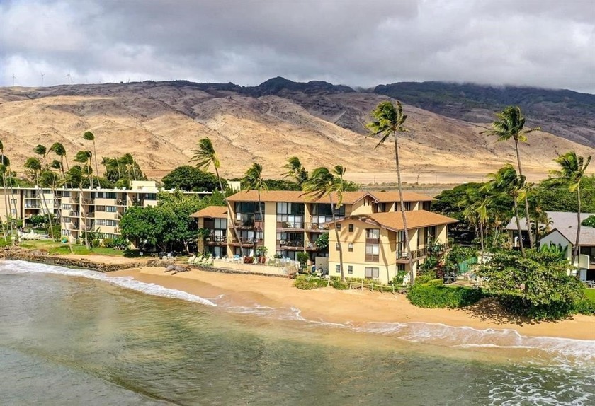 Hono Kai B15 is a beautifully furnished and well-appointed - Beach Condo for sale in Wailuku, Hawaii on Beachhouse.com