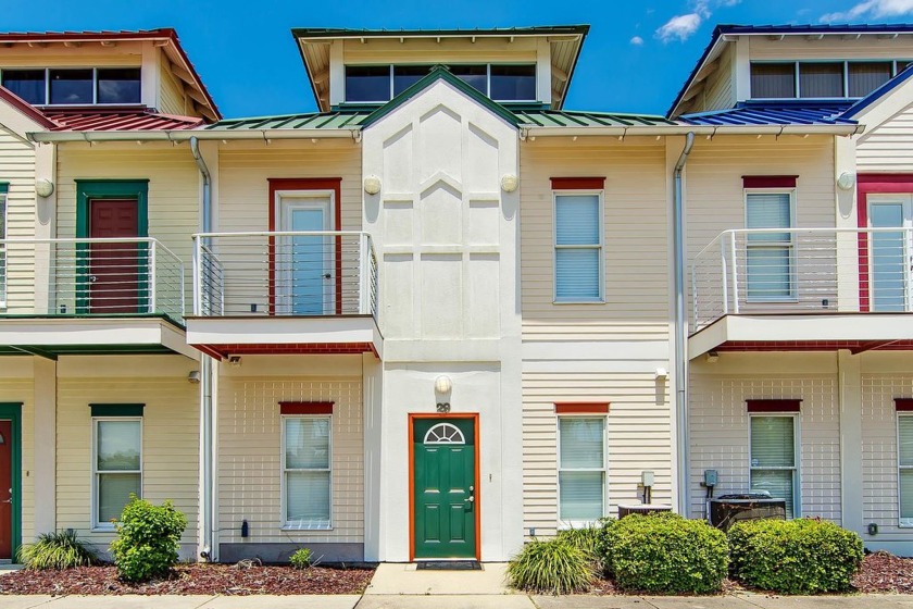 Enjoy waterfront living in this beautifully maintained 3 Bedroom - Beach Home for sale in Houma, Louisiana on Beachhouse.com