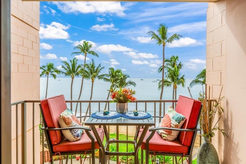 Kihei beachfront living at its finest! This beautifully - Beach Condo for sale in Kihei, Hawaii on Beachhouse.com