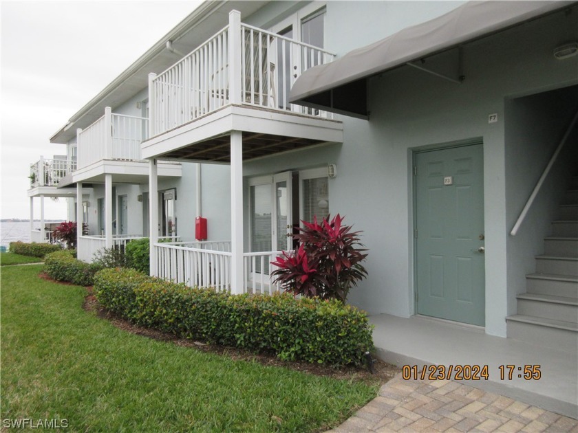 MAGNIFICENT RIVER VIEWS ON THIS RIVER  FRONT - Beach Condo for sale in North Fort Myers, Florida on Beachhouse.com