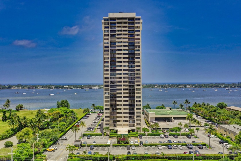 BEAUTIFUL 26th floor unit with panoramic water views of the Palm - Beach Condo for sale in West Palm Beach, Florida on Beachhouse.com