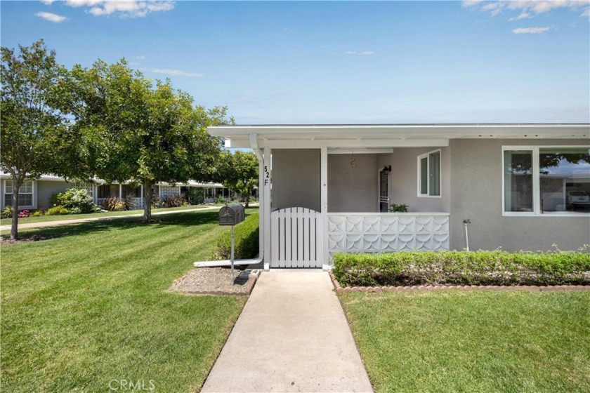 (CARPORT 36, SPACE 29). LIGHT AND BRIGHT Expanded 2 bedroom, 2 - Beach Other for sale in Seal Beach, California on Beachhouse.com