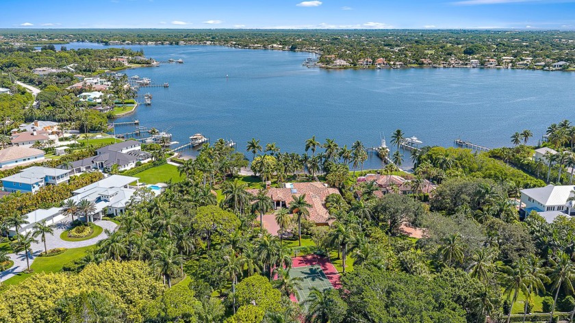 Set on over 2.5 acres with approximately 200 feet of direct - Beach Home for sale in Jupiter, Florida on Beachhouse.com