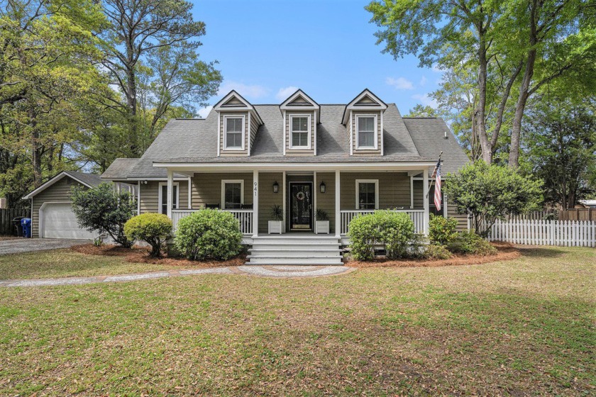 Nestled in the heart of South Mount Pleasant, this home exudes - Beach Home for sale in Mount Pleasant, South Carolina on Beachhouse.com