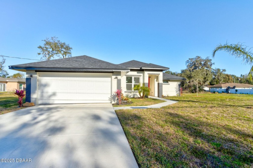 Stunning new construction.  This home has everything for a - Beach Home for sale in Daytona Beach, Florida on Beachhouse.com