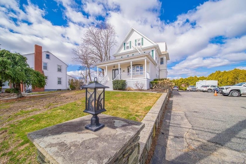 Exceptional mixed-use opportunity at 2919 Pawtucket Ave! Ideal - Beach Commercial for sale in East Providence, Rhode Island on Beachhouse.com