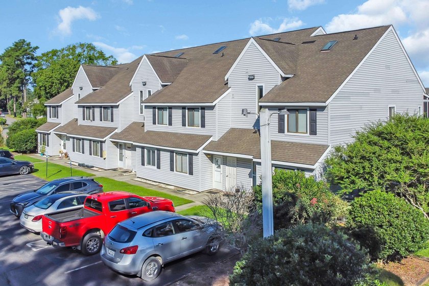 Welcome to Fairway Village at Island Green, where comfort meets - Beach Condo for sale in Myrtle Beach, South Carolina on Beachhouse.com