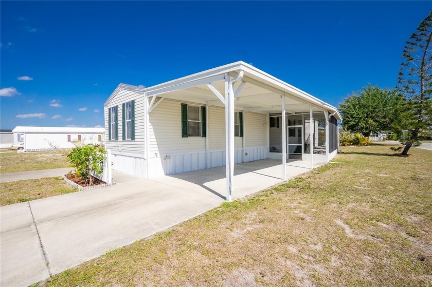 Welcome to the friendly WATERFRONT COMMUNITY, the Village of - Beach Home for sale in Port Charlotte, Florida on Beachhouse.com