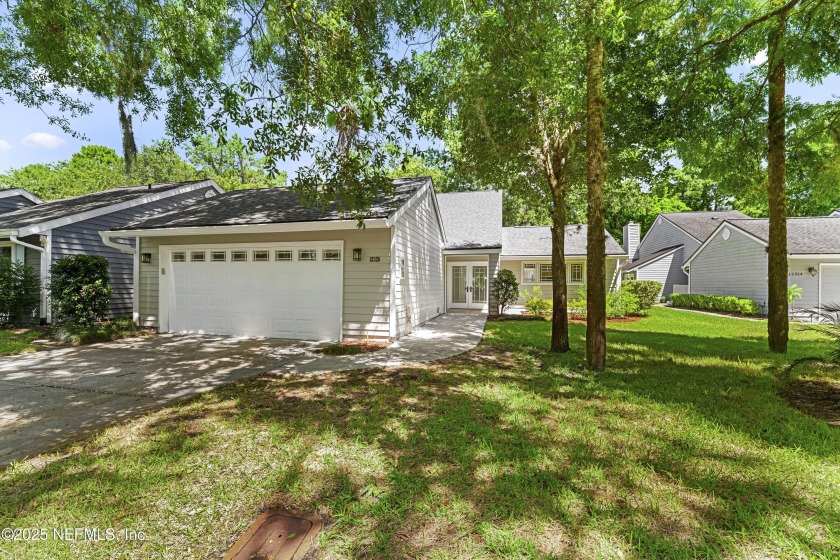 This completely renovated home with pond views in The Arbors of - Beach Home for sale in Ponte Vedra Beach, Florida on Beachhouse.com