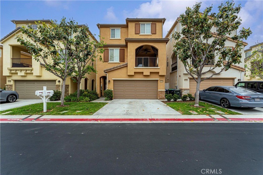 Welcome to 20304 ESTUARY LN in New Port Beach! This is a 3 - Beach Home for sale in Newport Beach, California on Beachhouse.com