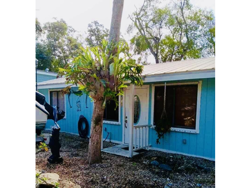 PRICED TO SELL!!! Located in an X-Flood Zone, this FIXER UPPER - Beach Home for sale in Key Largo, Florida on Beachhouse.com