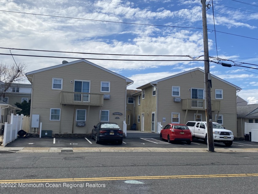 LOCATION, LOCATION, LOCATION, NORTH END OF SEASIDE HTS Centrally - Beach Condo for sale in Seaside Heights, New Jersey on Beachhouse.com