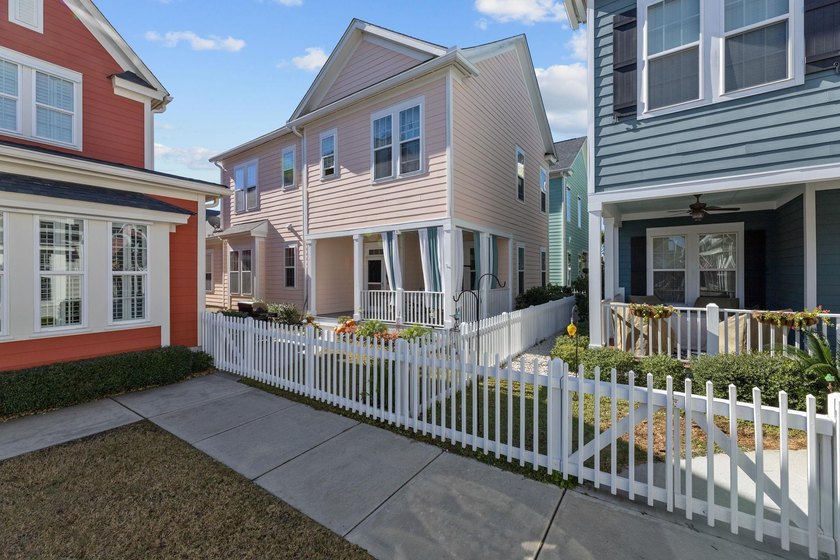 Welcome to your Charleston style home in Sweetgrass! This is low - Beach Home for sale in Myrtle Beach, South Carolina on Beachhouse.com