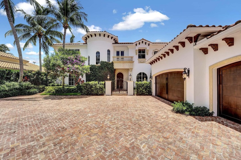 Located In the prestigious and sought after guard-gated - Beach Home for sale in North Palm Beach, Florida on Beachhouse.com