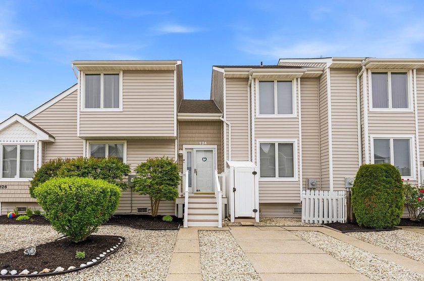 Located on the bay block on a quiet residential street in the - Beach Condo for sale in Lower Township, New Jersey on Beachhouse.com