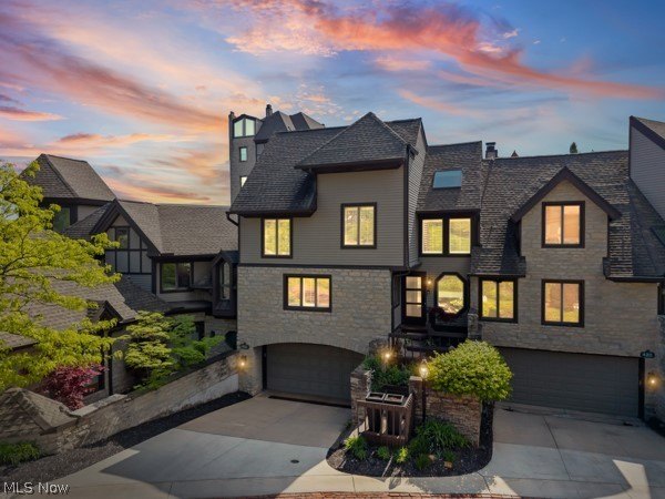 Welcome to an exceptional townhome residence in highly coveted - Beach Condo for sale in Bay Village, Ohio on Beachhouse.com