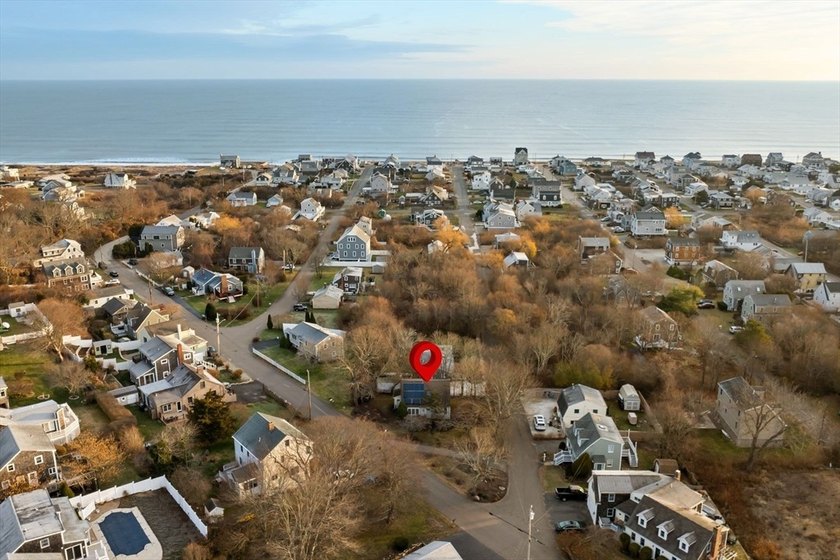 Opportunity knocks in one of Marshfield's most desirable - Beach Home for sale in Marshfield, Massachusetts on Beachhouse.com