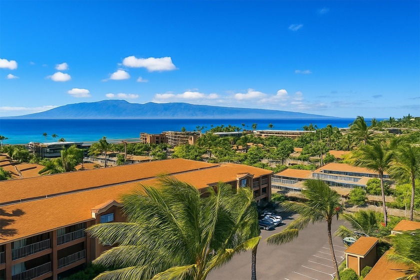 Beautifully refreshed top-floor 2-bedroom, 1-bath condo in the - Beach Condo for sale in Lahaina, Hawaii on Beachhouse.com