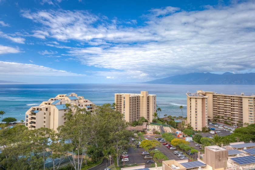 Kahana Manor #418 is priced to sell at $459,000 and offers an - Beach Condo for sale in Lahaina, Hawaii on Beachhouse.com