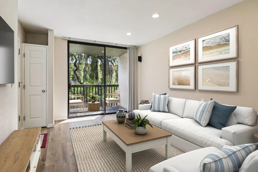 Welcome to this prime located 2-bedroom, 2-bath condo in the - Beach Condo for sale in San Diego, California on Beachhouse.com