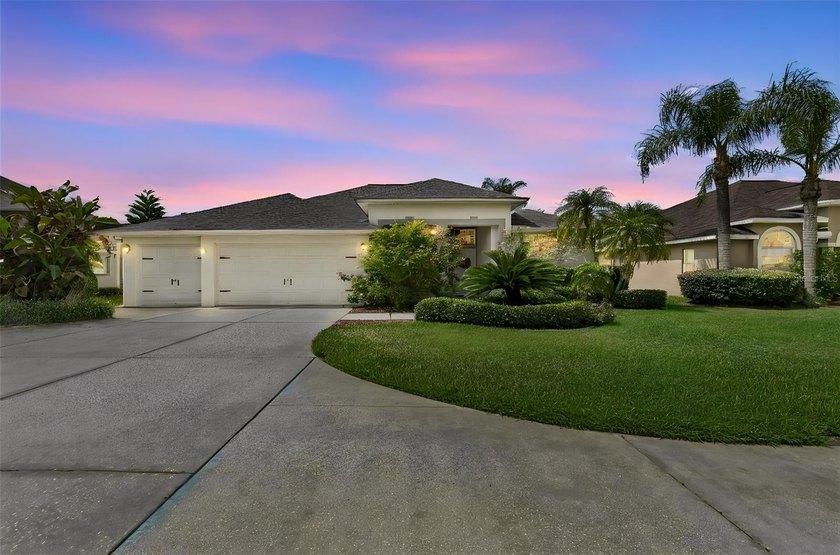 Welcome to Luxury living in the desirable Fox Wood community of - Beach Home for sale in Trinity, Florida on Beachhouse.com