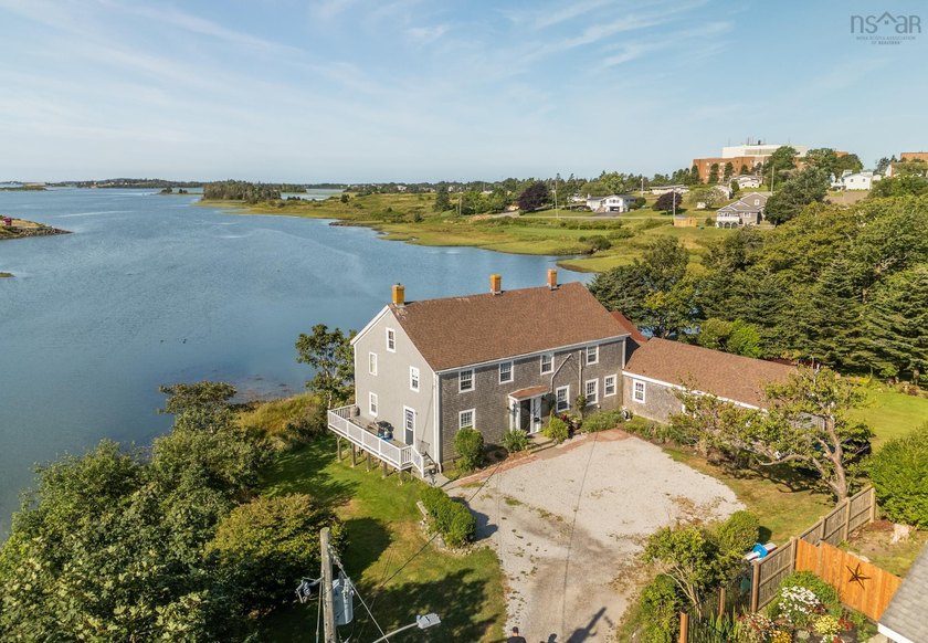 Step into Yarmouth's past while enjoying all the comforts of - Beach Home for sale in Yarmouth, Nova Scotia on Beachhouse.com