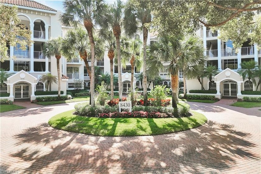 Enjoy panoramic Golf course views from the large screened lanai - Beach Condo for sale in Naples, Florida on Beachhouse.com