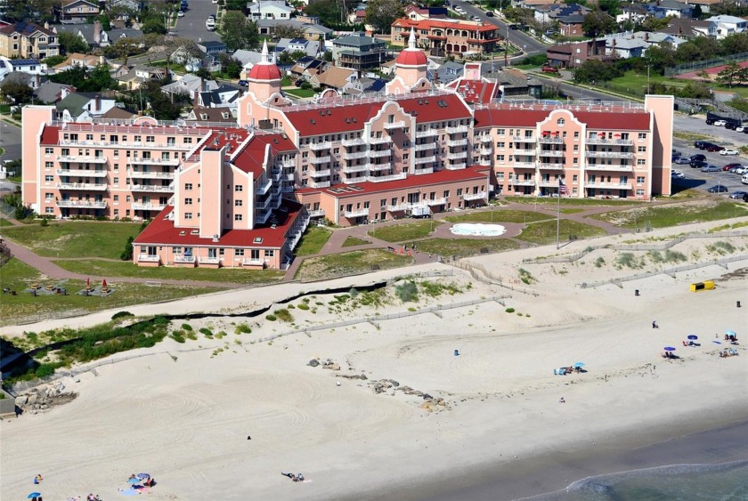 Oceanfront 1 Bed, 1.5 Bath in Prestigious Building. This - Beach Condo for sale in Lido Beach, New York on Beachhouse.com