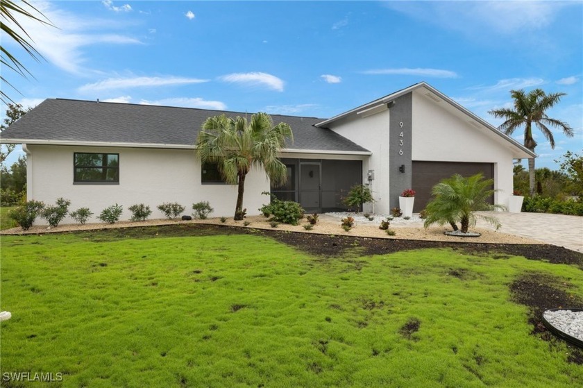 Completely remodeled 3-bedroom, 2-bathroom lake-view home with - Beach Home for sale in Sanibel, Florida on Beachhouse.com
