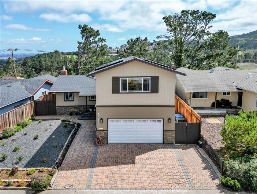 This completely updated and renovated home is turnkey and - Beach Home for sale in San Bruno, California on Beachhouse.com