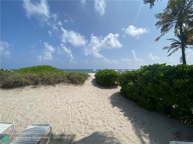 REDUCED!!  BOUTIQUE OCEANFRONT BUILDING ON THE SAND IN POMPANO - Beach Condo for sale in Pompano Beach, Florida on Beachhouse.com