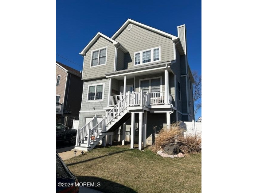 Welcome to this beautifully maintained 3 BR home, ideally - Beach Home for sale in Union Beach, New Jersey on Beachhouse.com