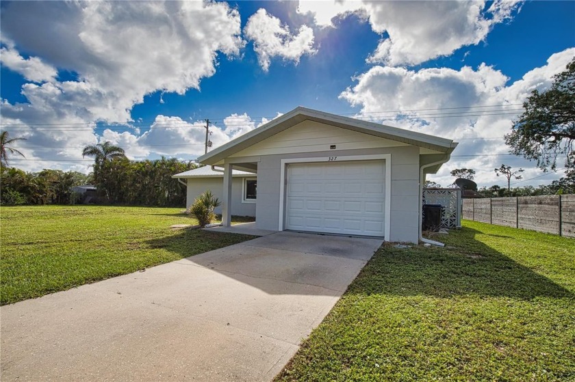 CHARMING South Venice Home - MINUTES FROM THE BEACH!

This - Beach Home for sale in Venice, Florida on Beachhouse.com