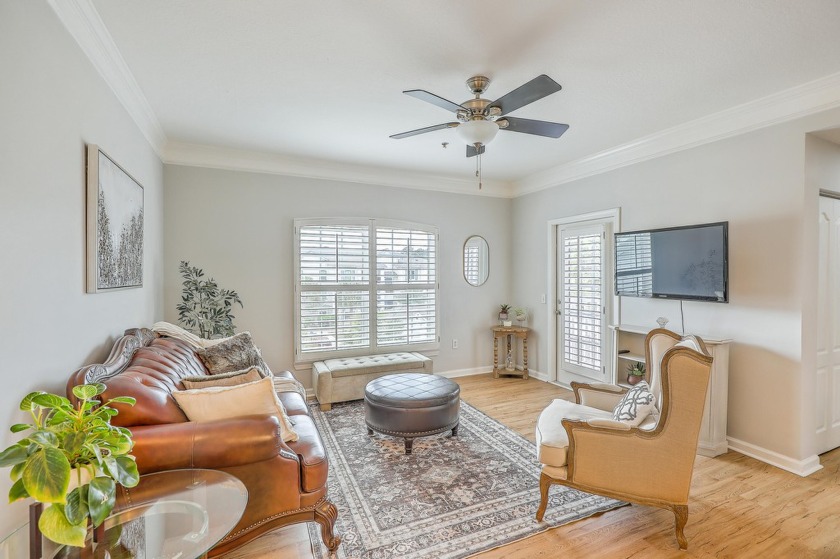 Stunning 3rd Floor (top floor) unit that has been upgraded from - Beach Home for sale in Mount Pleasant, South Carolina on Beachhouse.com