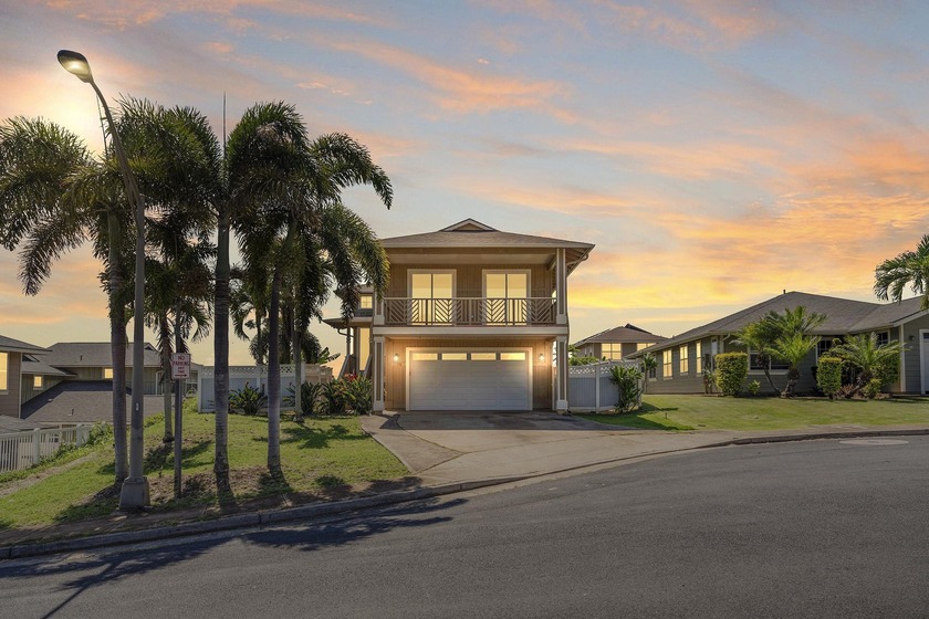 Fully Remodeled Wailuku Home with Modern Finishes & - Beach Home for sale in Wailuku, Hawaii on Beachhouse.com