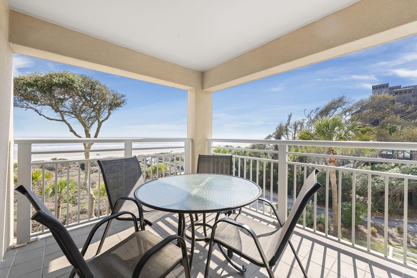 Positioned in the heart of East Beach, this gorgeous - Beach Home for sale in Kiawah Island, South Carolina on Beachhouse.com