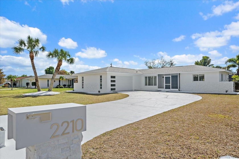 Exceptional Venice pool home!

This modern remodeled offering - Beach Home for sale in Venice, Florida on Beachhouse.com