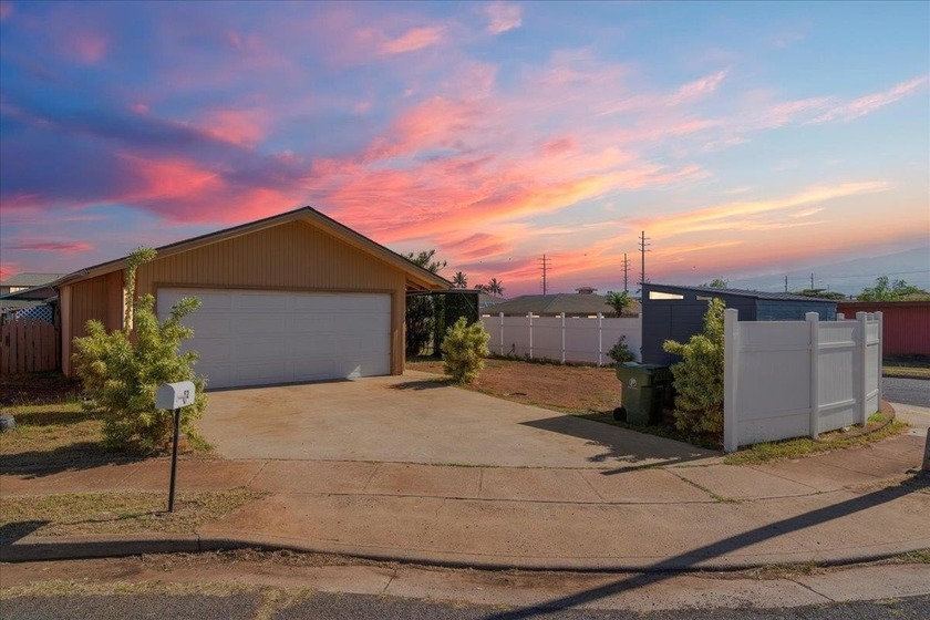Opportunity awaits at 52 Leipapa Place, a 3-bedroom, 2-bath home - Beach Home for sale in Kahului, Hawaii on Beachhouse.com