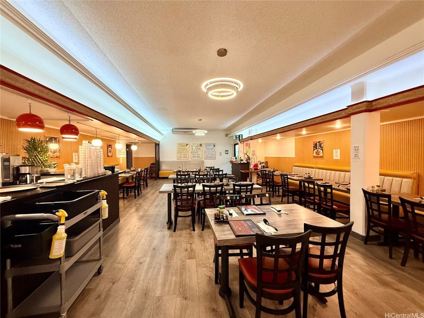 Comprehensive Asset Sale: Located at Isenberg St, this newly - Beach Commercial for sale in Honolulu, Hawaii on Beachhouse.com