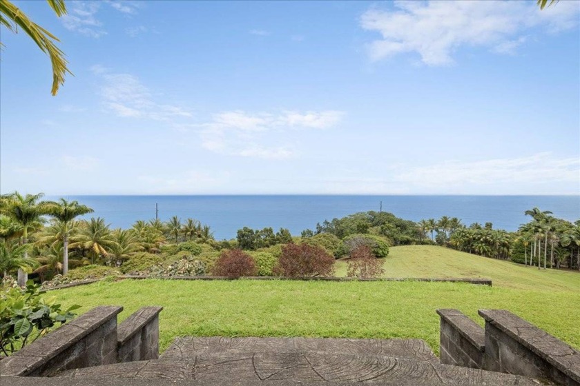 AUCTION: Bid 26 April-10 May. Listed for $3.95M | No Reserve | - Beach Home for sale in Papaaloa, Hawaii on Beachhouse.com