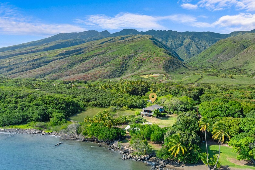 Discover peaceful island living just off  Molokai's scenic - Beach Home for sale in Kaunakakai, Hawaii on Beachhouse.com
